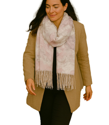 Women's scarf fashionable pattern with tassels