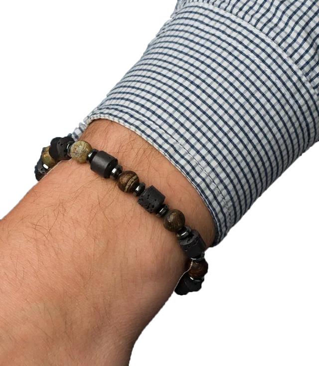 Men's bracelet with natural stones