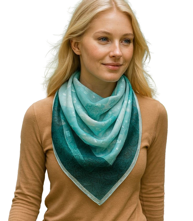 Elegant women's scarf with an insane 70x70 pattern
