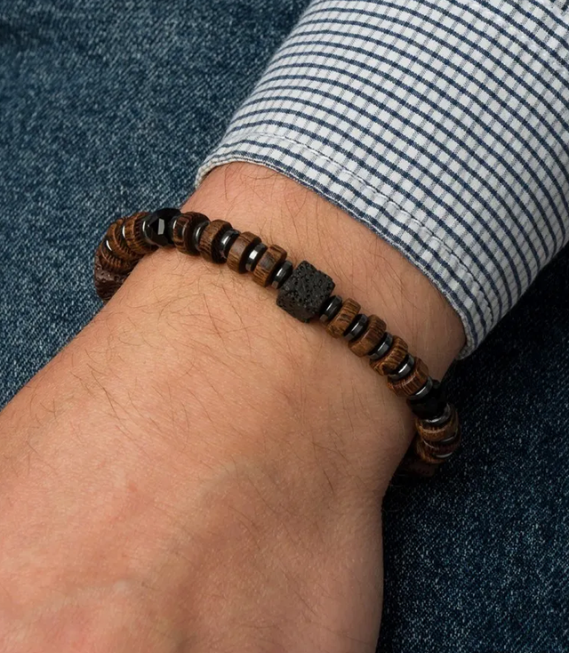 Men's bracelet with natural stones