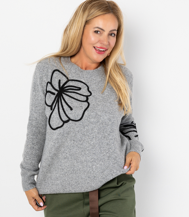 Classic women's sweater with 3D flower applique CLASSIC BLOOM