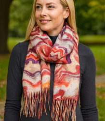 Women's scarf with geometric motif tassels