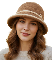 Women's hat cloche patch flower
