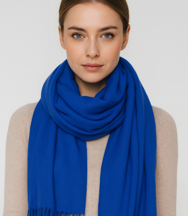 Soft large shawl with tassels uniform classic