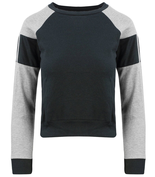 oldschool short sweatshirt with colorful sleeves