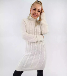 Dzianina sukienka sweter golf z wełną mini