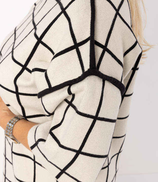 Trapeze Patterned Knit Dress TWIGGY