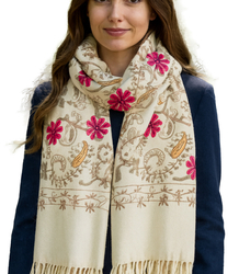 Women's folklore scarf with flower motif and tassels