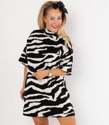 Trapeze Patterned Knit Dress TWIGGY