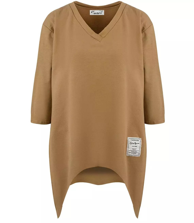 Oversize sweatshirt blouse with asymmetric bottom