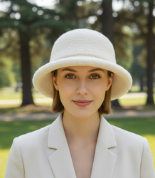 Women's hat made of soft teddy fabric