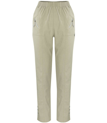 Comfortable elastic pants with an elastic band