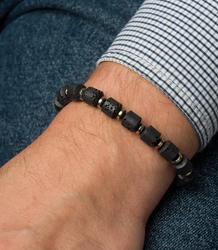 Men's bracelet with natural stones