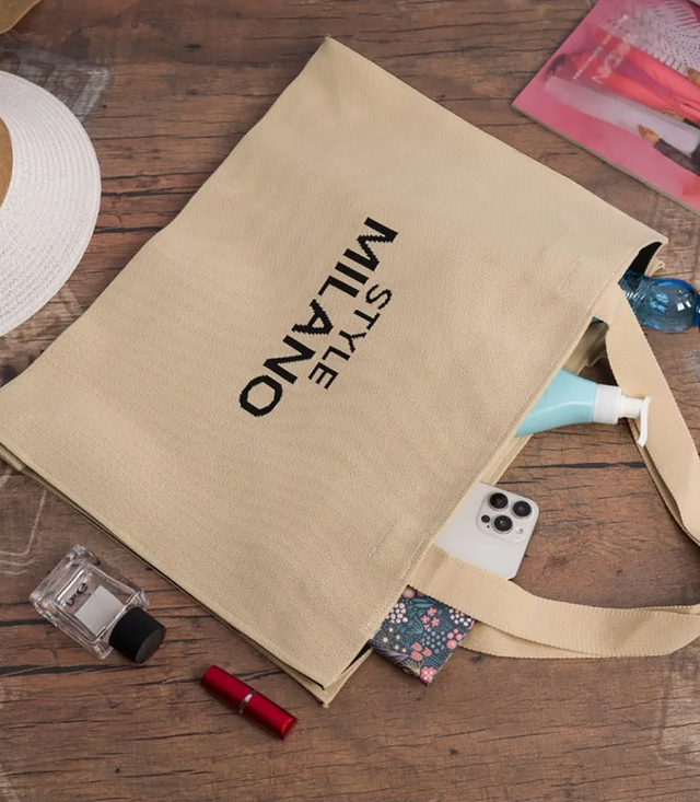 STYLE MILANO capacious shopper bag