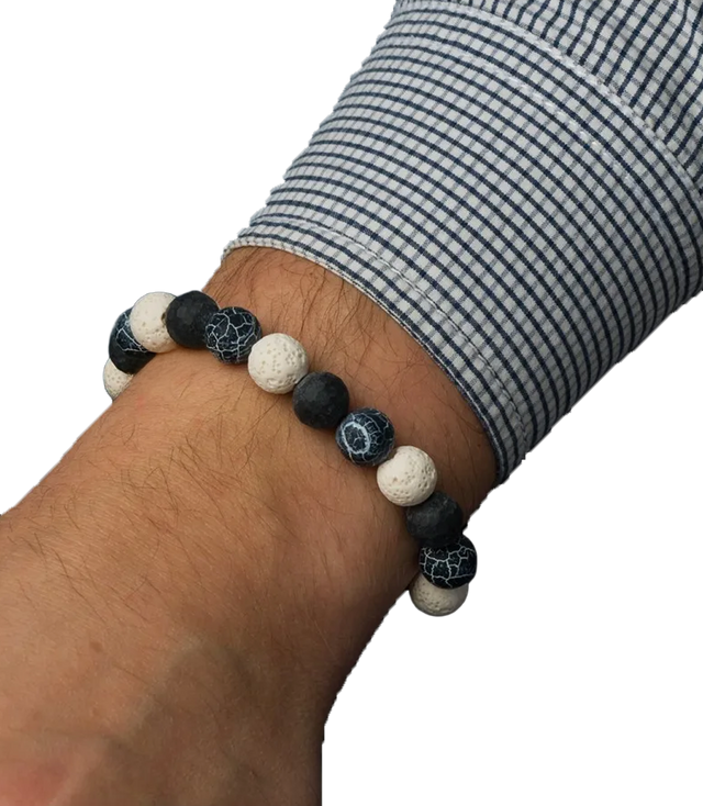 Men's bracelet with natural stones