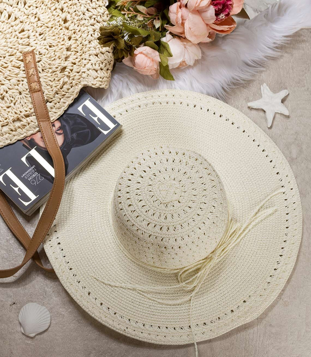 Elegant women's openwork straw hat