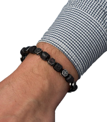 Men's bracelet with natural stones