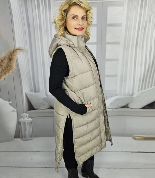 Women's long sleeveless quilted vest with hood TORI