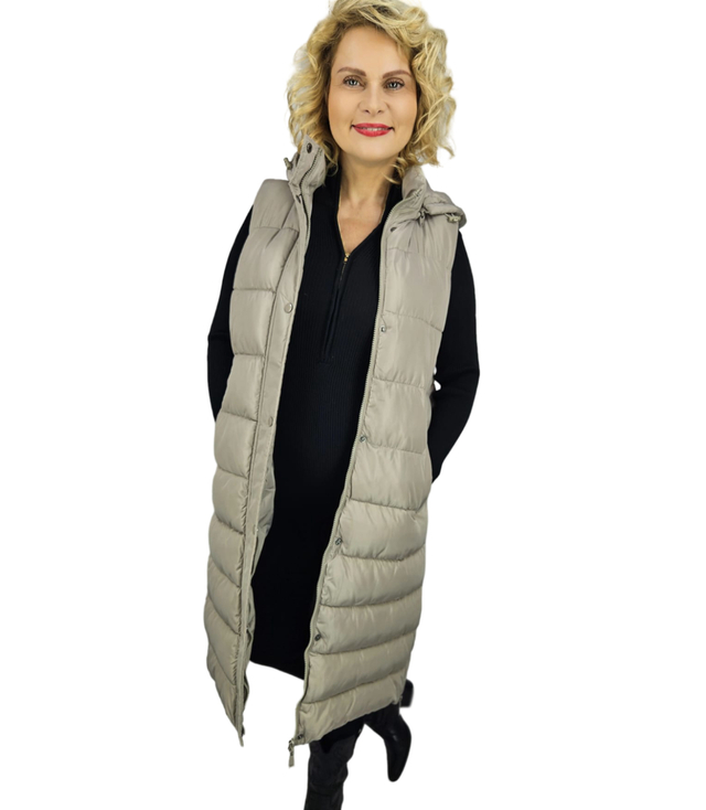 Women's long sleeveless quilted vest with hood TORI