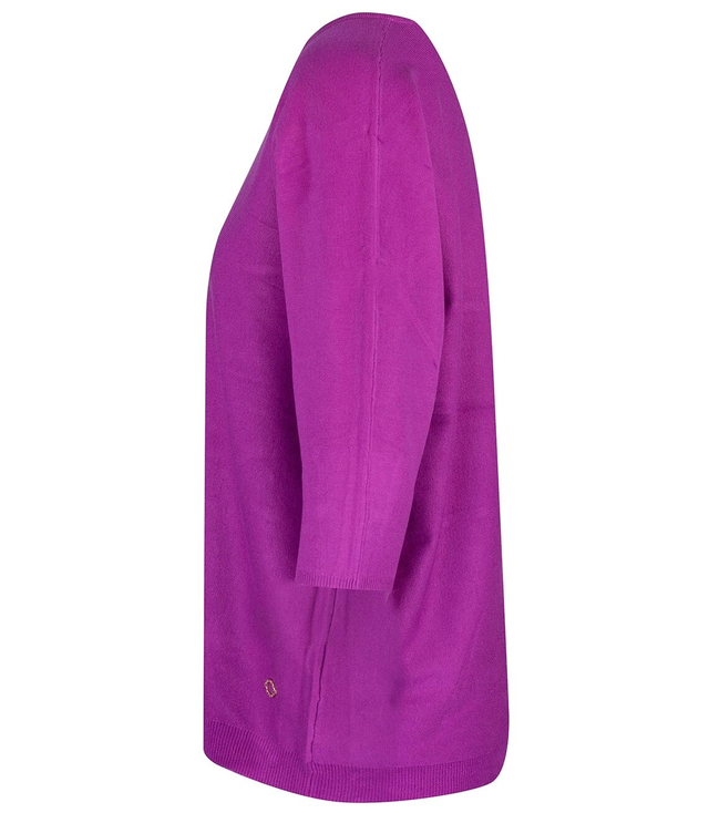 Classic, warm women's V-neck sweater ROSALIA